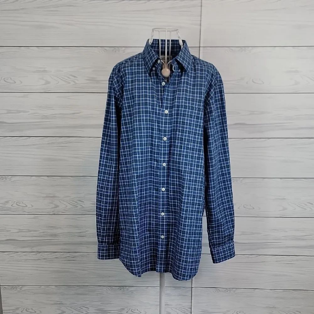 L.L. Bean Blue Checkered Plaid Men's Button Down Shirt Size M Tall